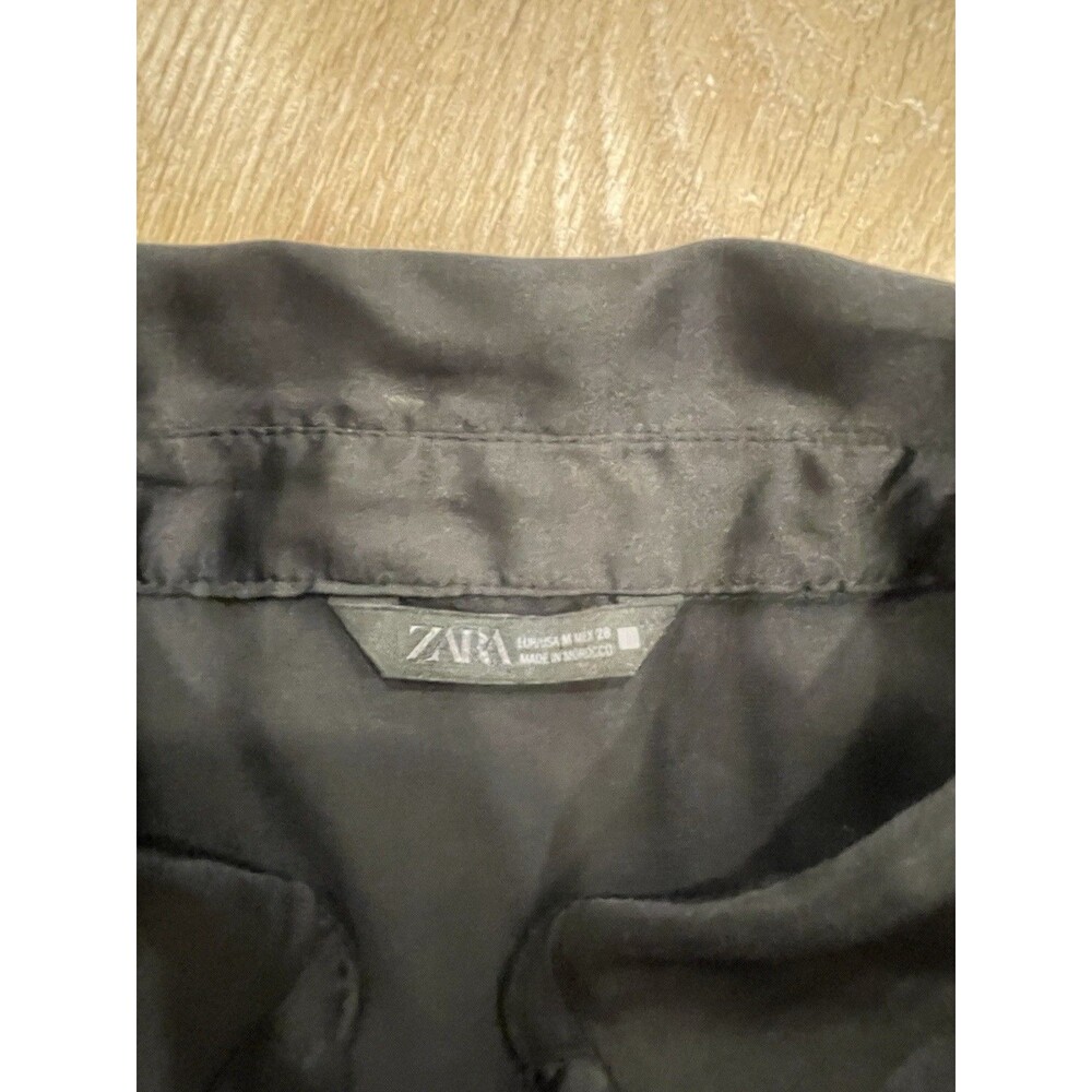 Zara Women's Black Silk Satin Long Sleeve Gold Button Down Blouse Shirt Top Med - Picture 4 of 4